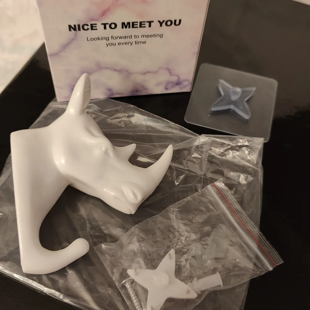 Decorative Glossy White Rhino Head PVC Wall Hook